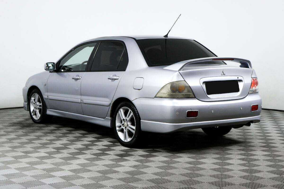 Mitsubishi Lancer с пробегом — 2005 год. Фото: #6