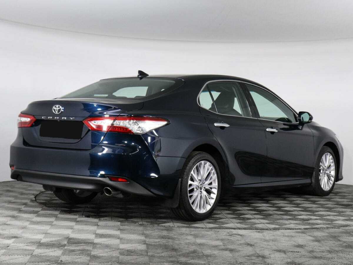 Toyota Camry с пробегом — 2020 год. Фото: #4