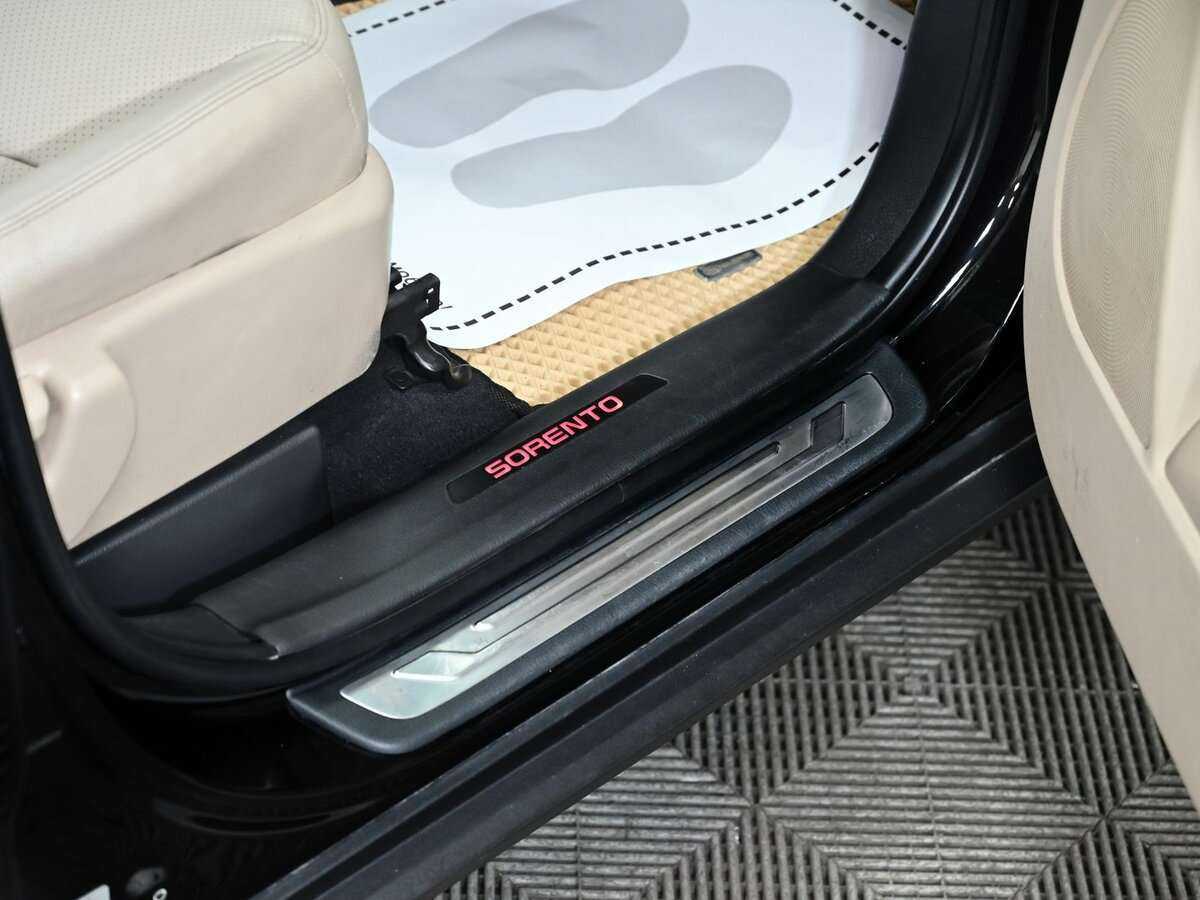 Kia Sorento с пробегом — 2013 год. Фото: #9