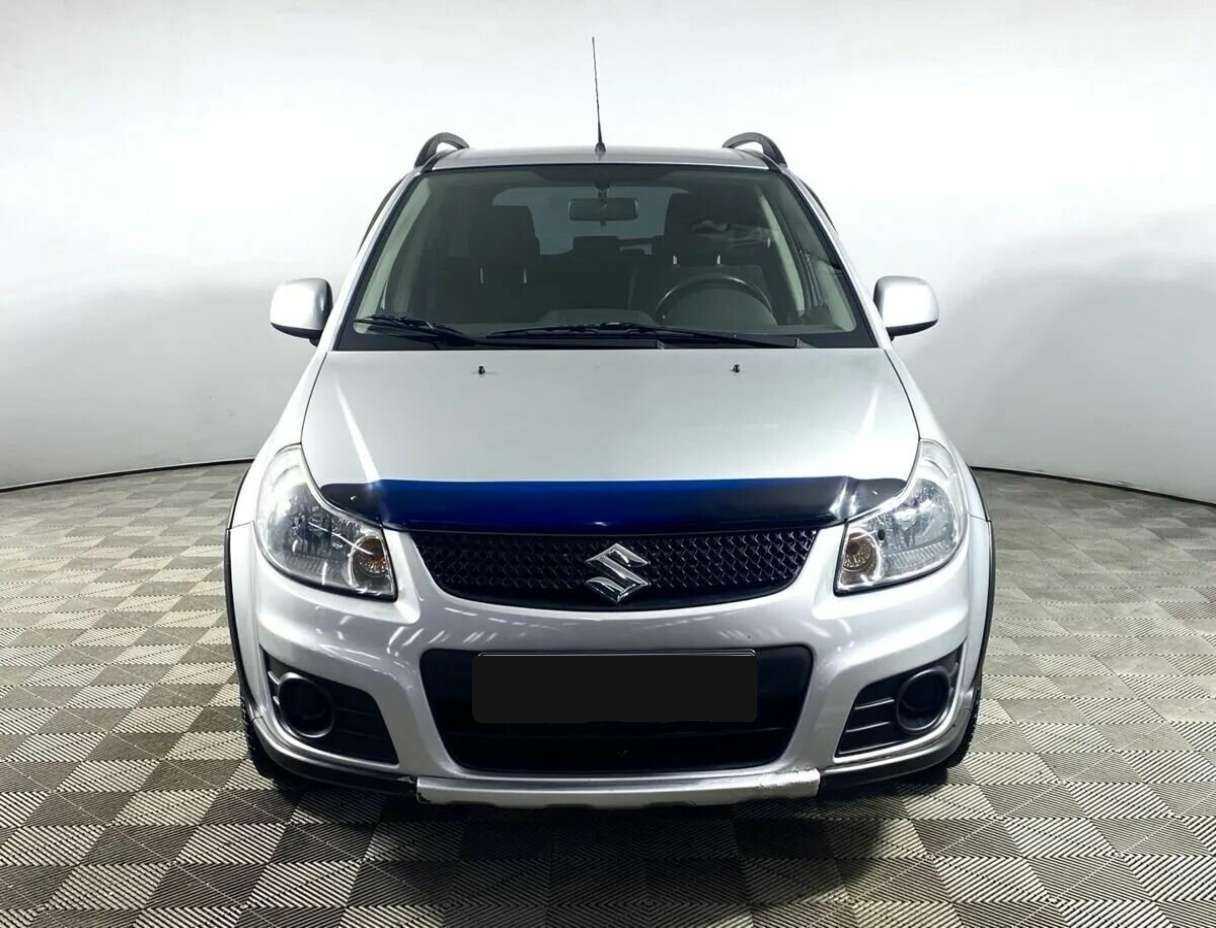 Suzuki SX4 с пробегом — 2010 год. Фото: #1