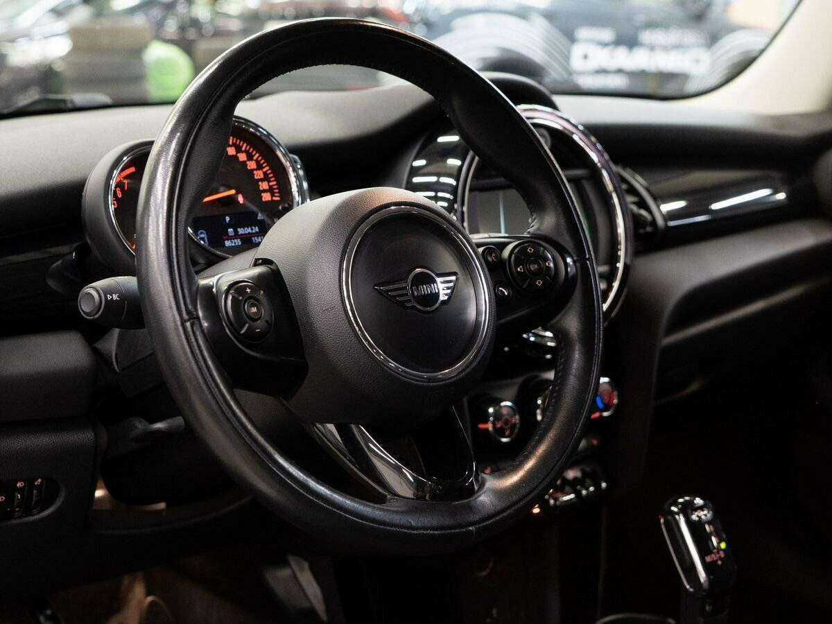 Mini Hatch с пробегом — 2018 год. Фото: #4