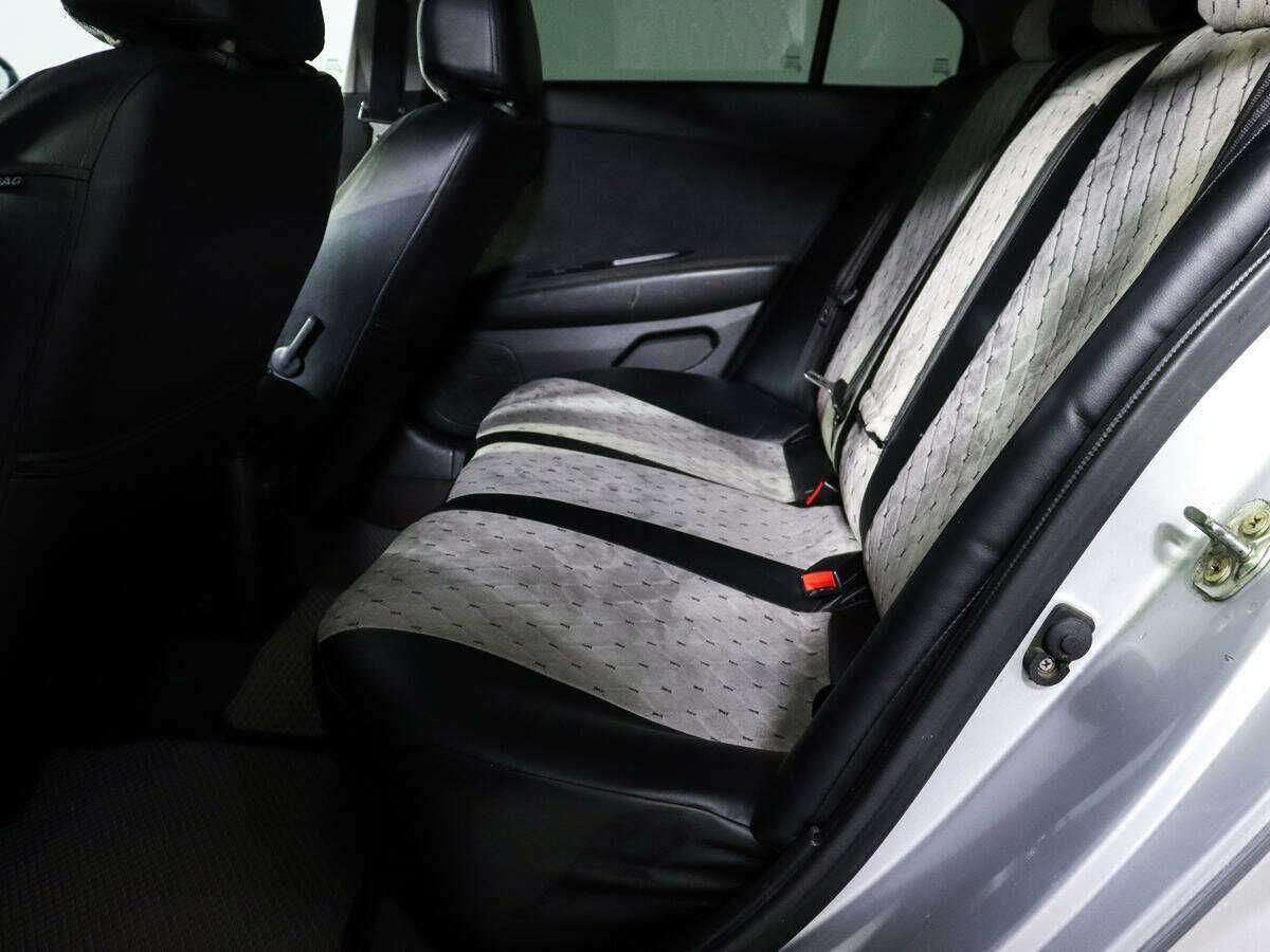 Nissan Primera с пробегом — 2003 год. Фото: #4