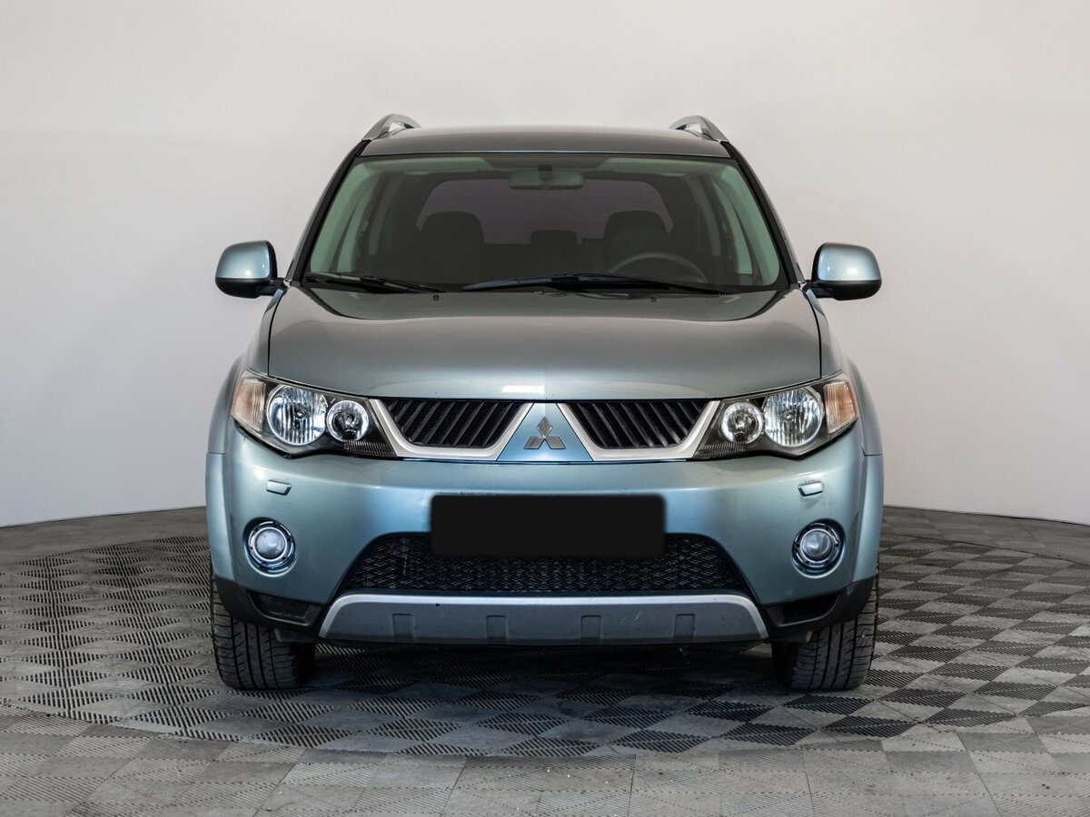 Mitsubishi Outlander с пробегом — 2007 год. Фото: #1