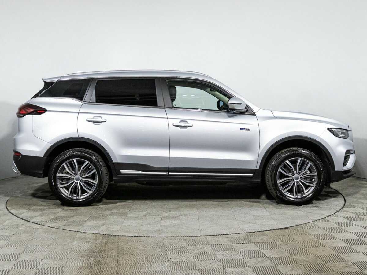Geely Atlas Pro с пробегом — 2022 год. Фото: #3