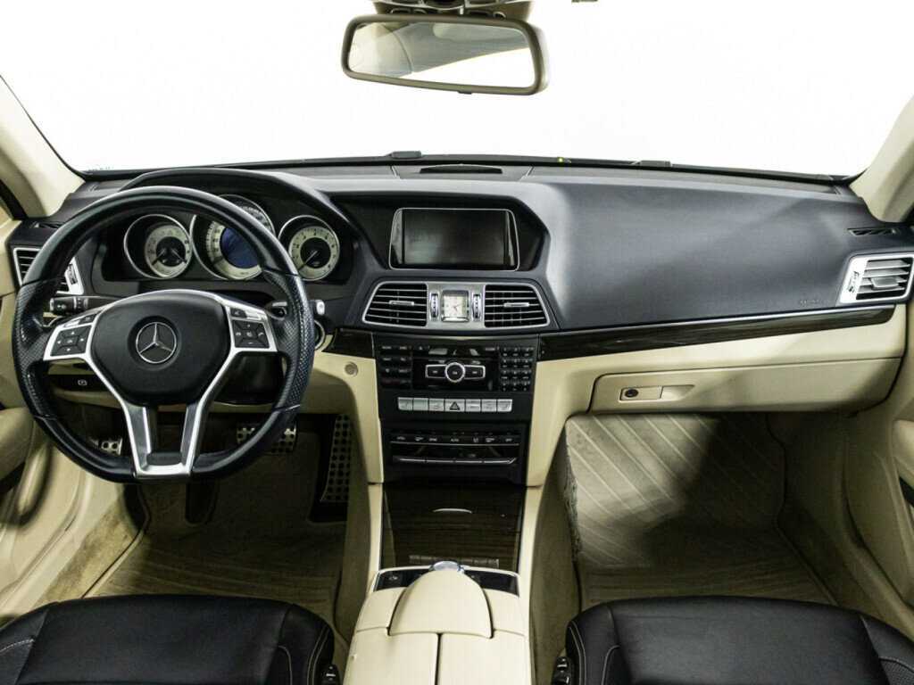 Mercedes-Benz E-Класс с пробегом — 2015 год. Фото: #12