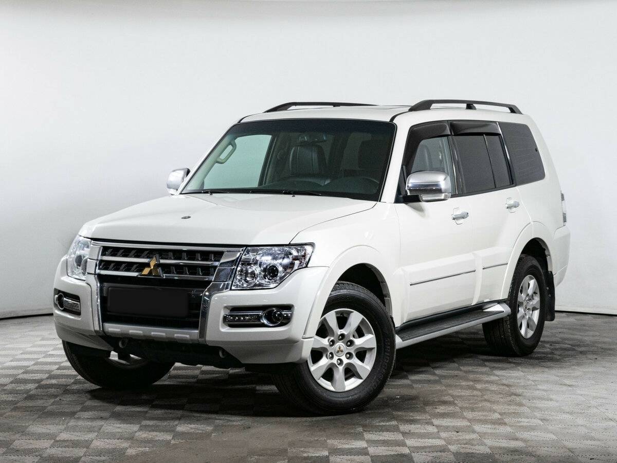 Mitsubishi Pajero с пробегом — 2021 год. Посмотреть фото