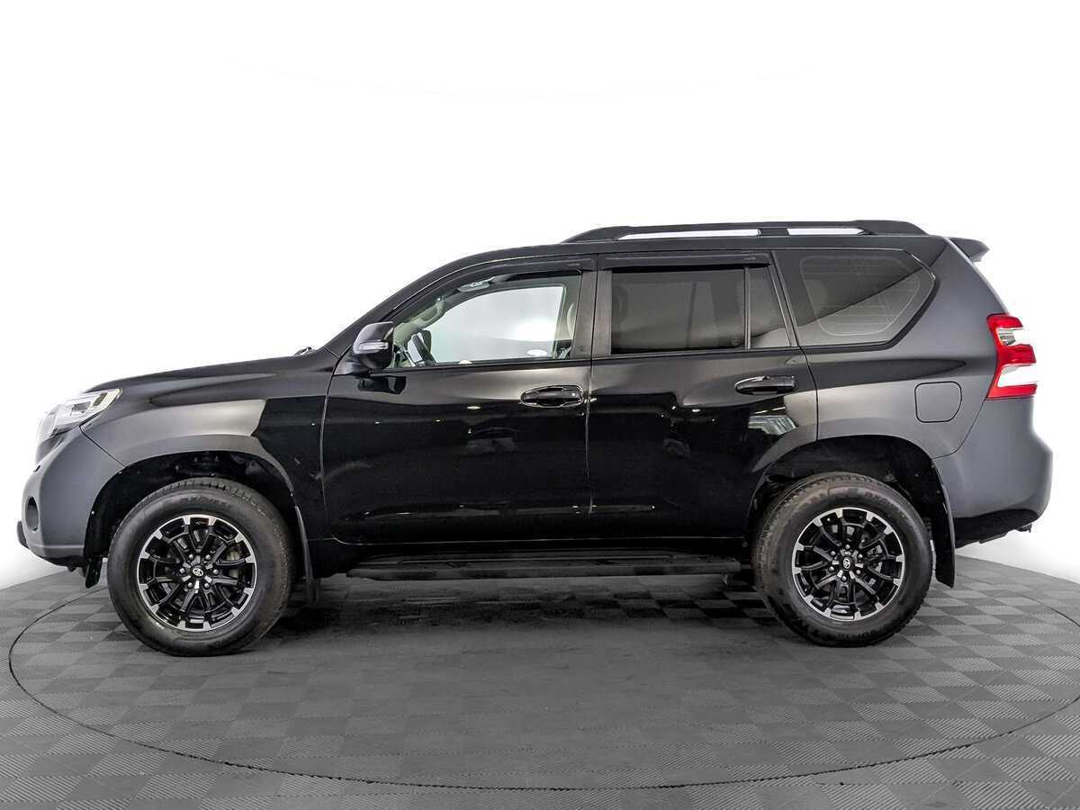 Toyota Land Cruiser Prado с пробегом — 2017 год. Фото: #7