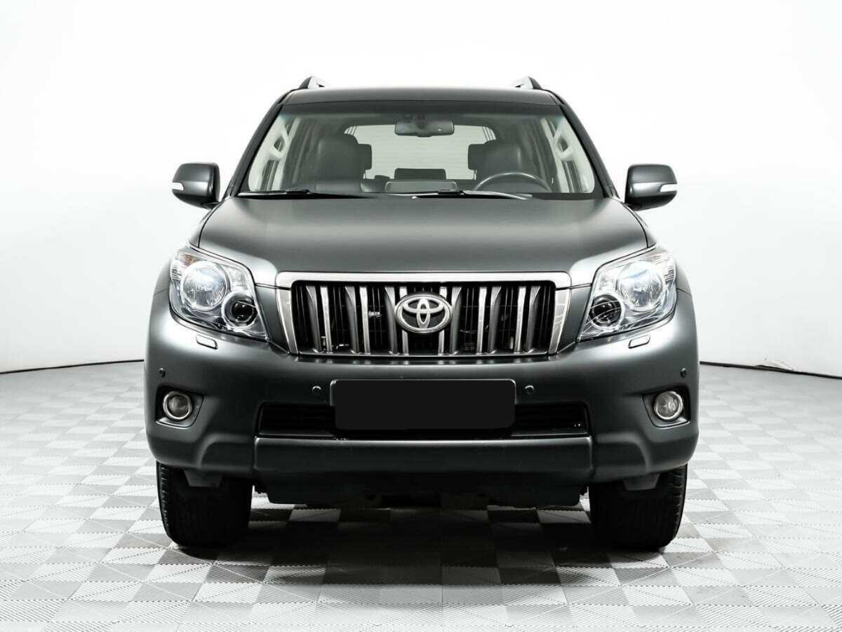 Toyota Land Cruiser Prado с пробегом — 2010 год. Фото: #1