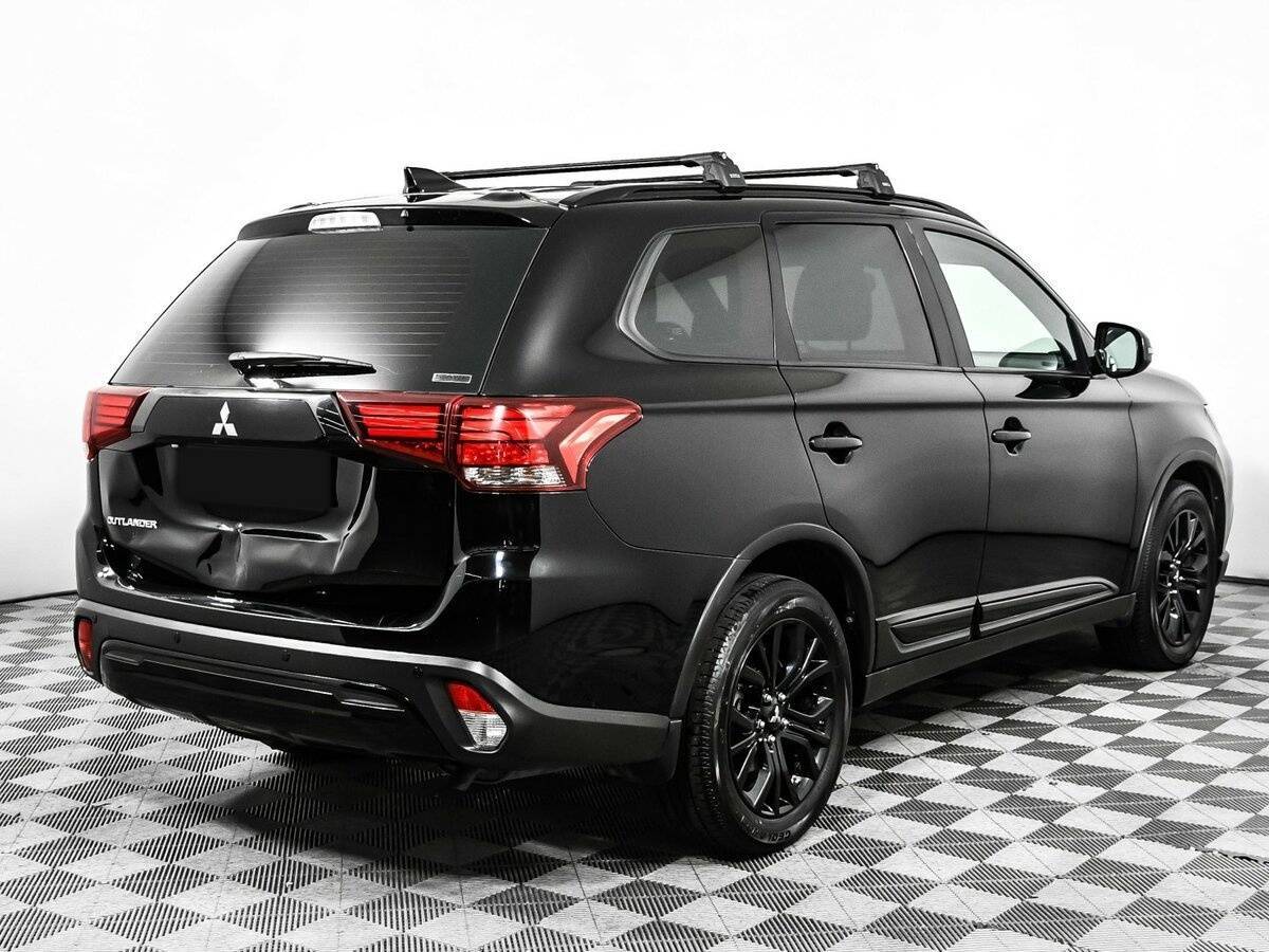 Mitsubishi Outlander с пробегом — 2020 год. Фото: #3