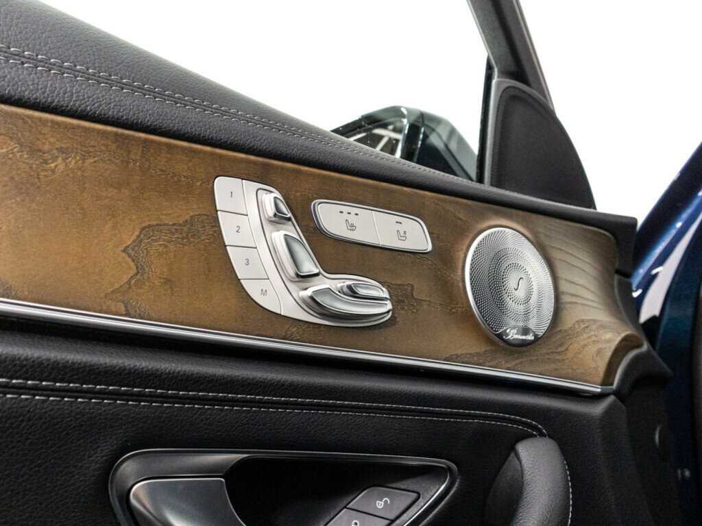 Mercedes-Benz E-Класс с пробегом — 2017 год. Фото: #19