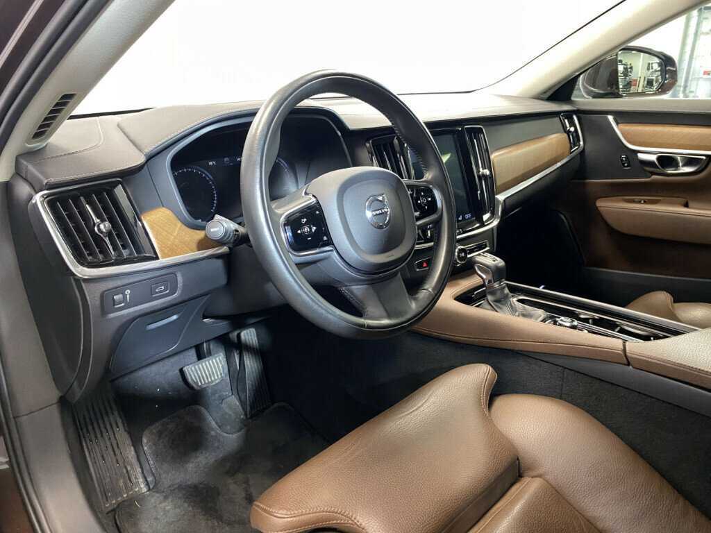 Volvo S90 с пробегом — 2019 год. Фото: #5