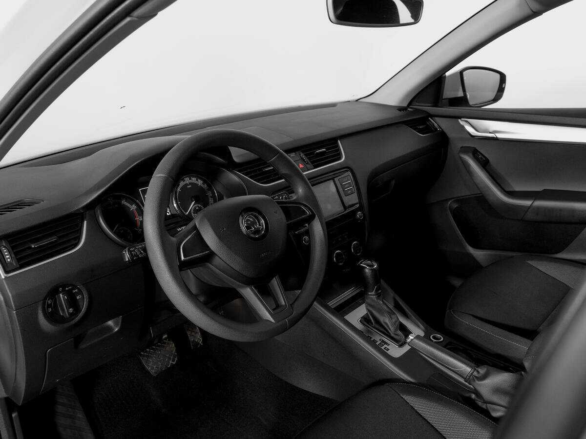 Skoda Octavia с пробегом — 2019 год. Фото: #14
