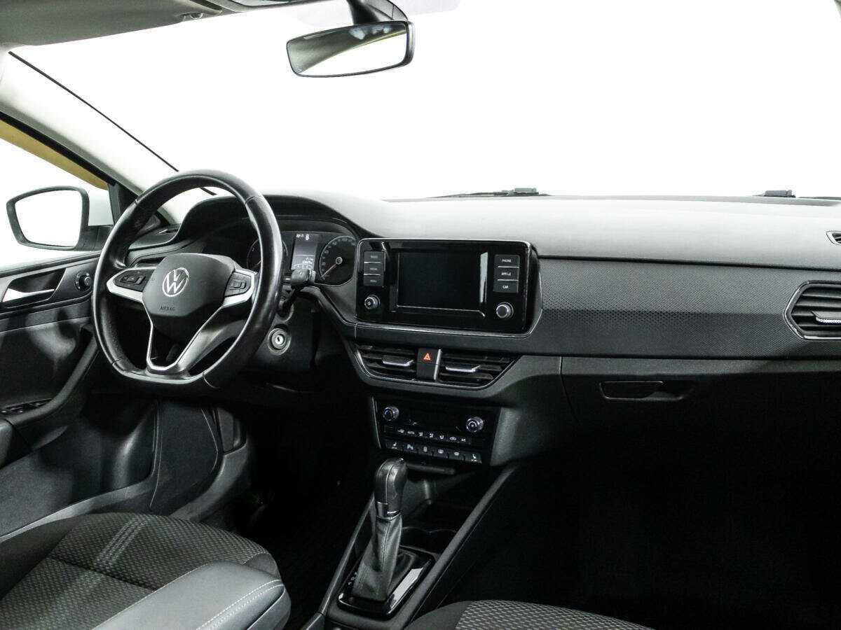 Volkswagen Polo с пробегом — 2021 год. Фото: #8