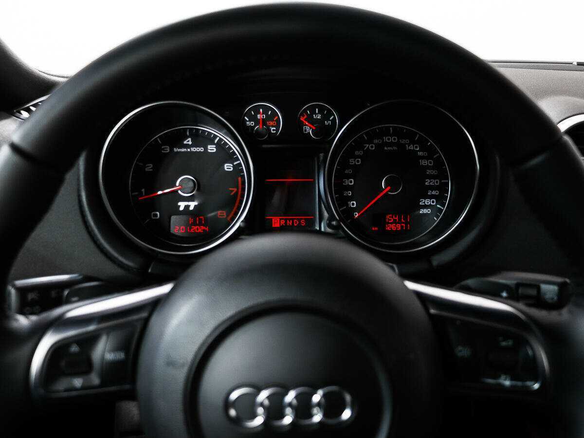 Audi TT с пробегом — 2006 год. Фото: #13