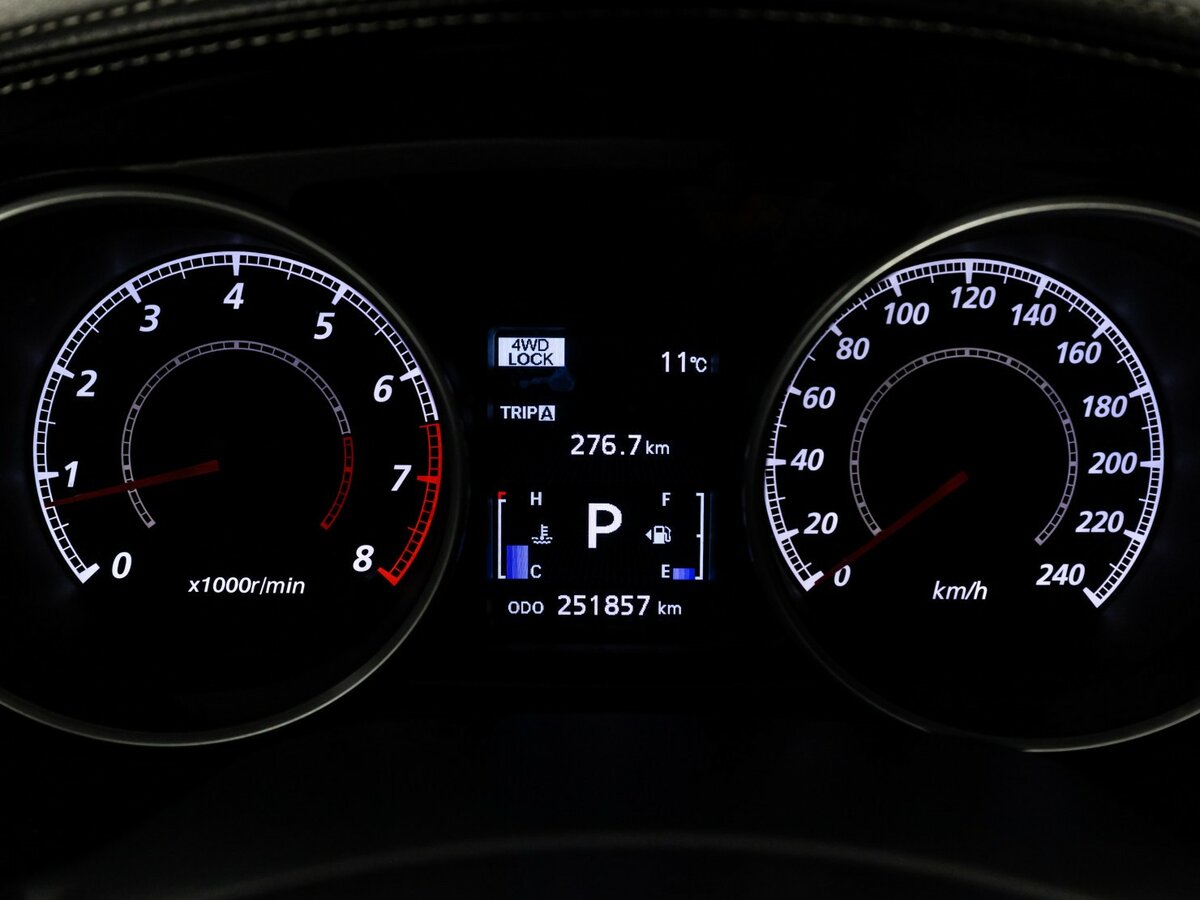 Mitsubishi Outlander с пробегом — 2010 год. Фото: #14
