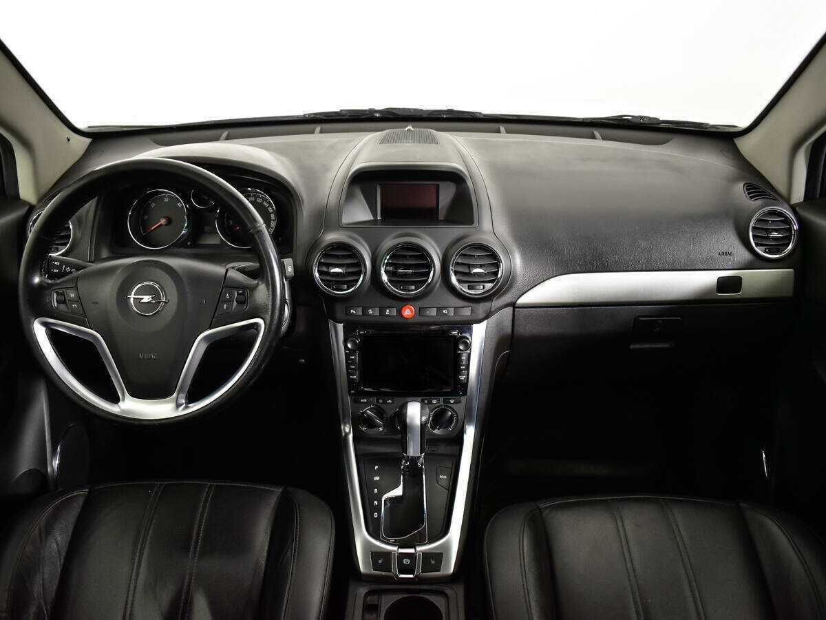 Opel Antara с пробегом — 2012 год. Фото: #11