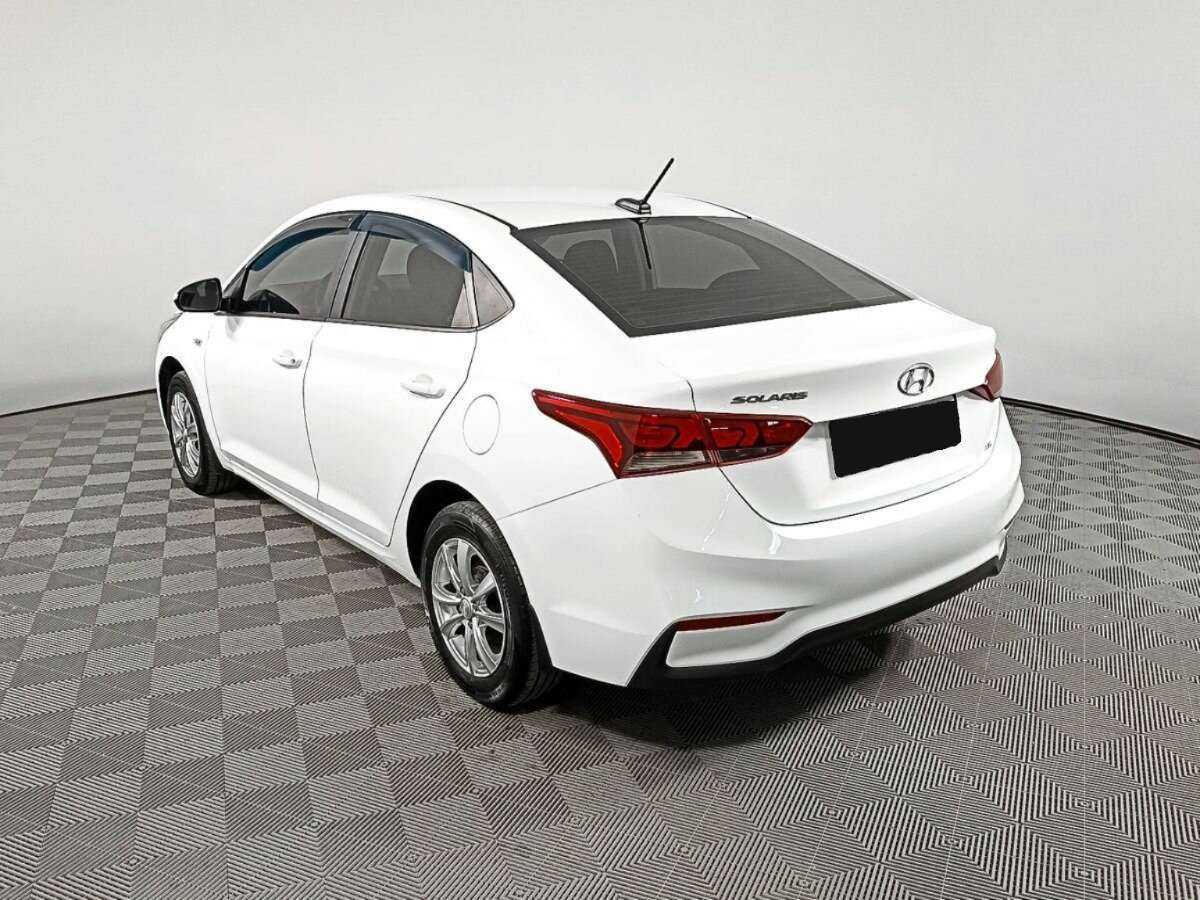 Hyundai Solaris с пробегом — 2017 год. Фото: #6