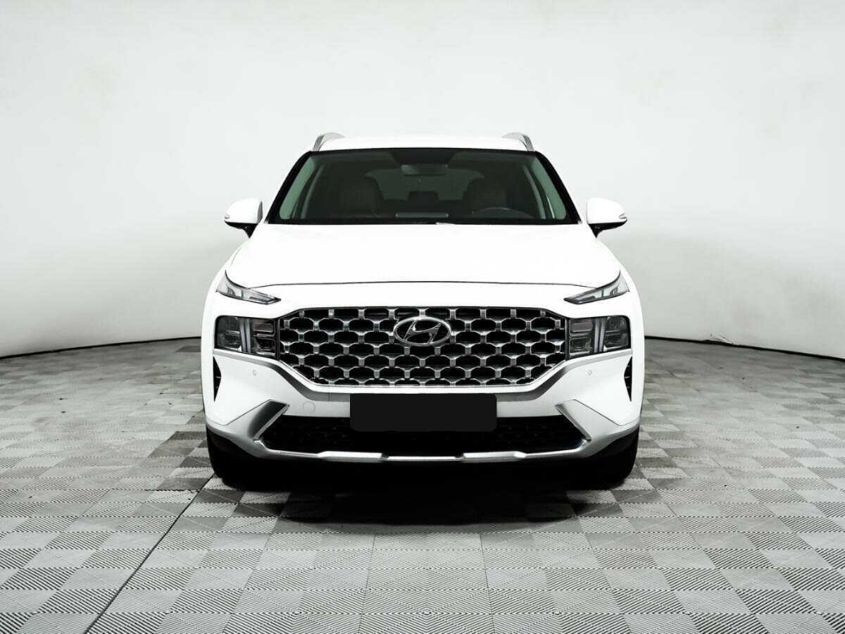 Hyundai Santa Fe с пробегом — 2022 год. Фото: #1