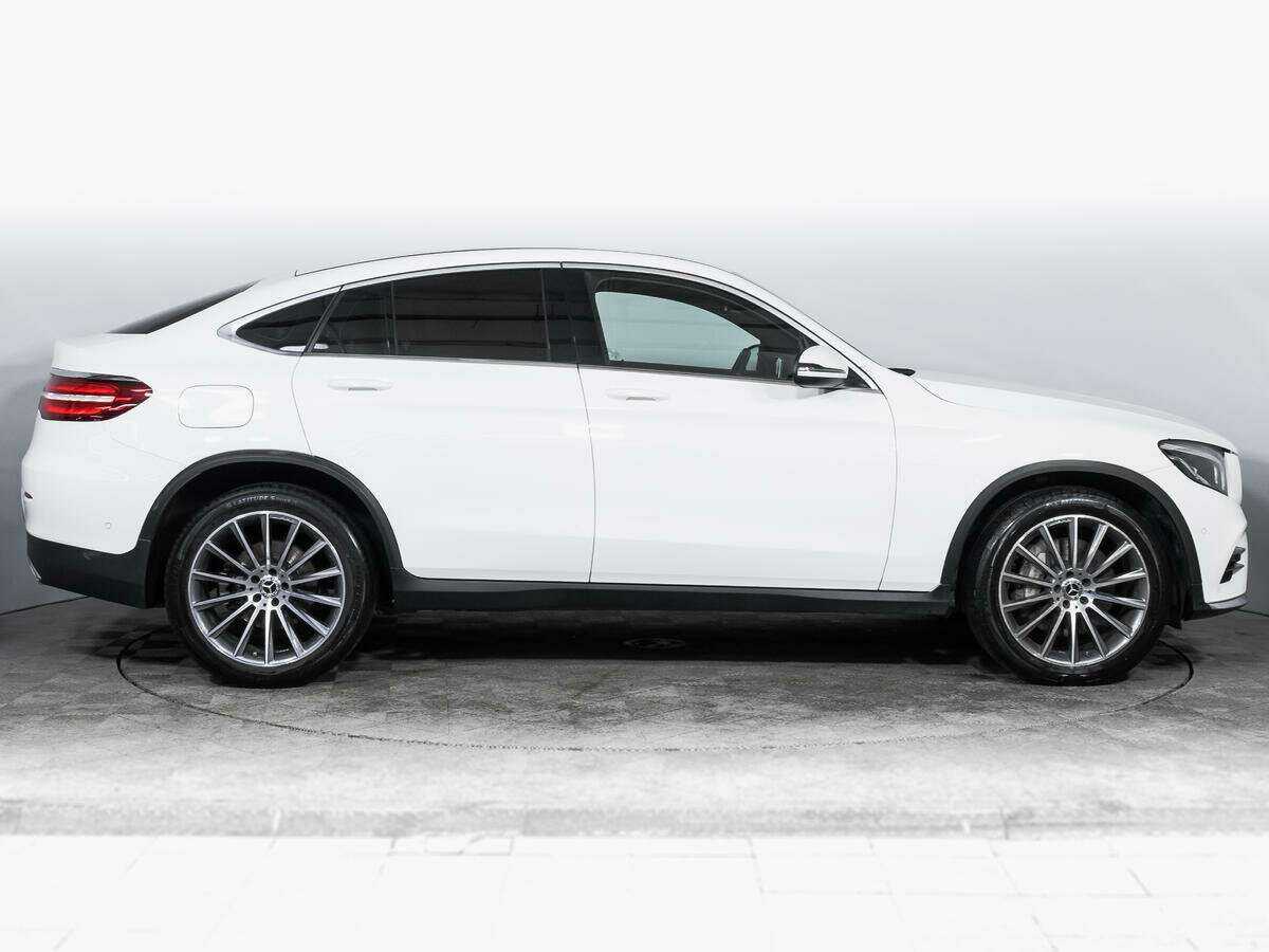 Mercedes-Benz GLC Coupe с пробегом — 2018 год. Фото: #3