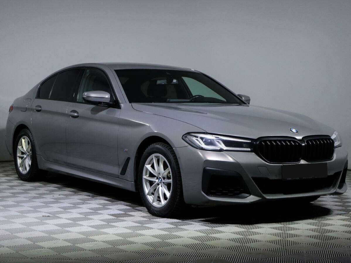 BMW 5 серии с пробегом — 2020 год. Фото: #2