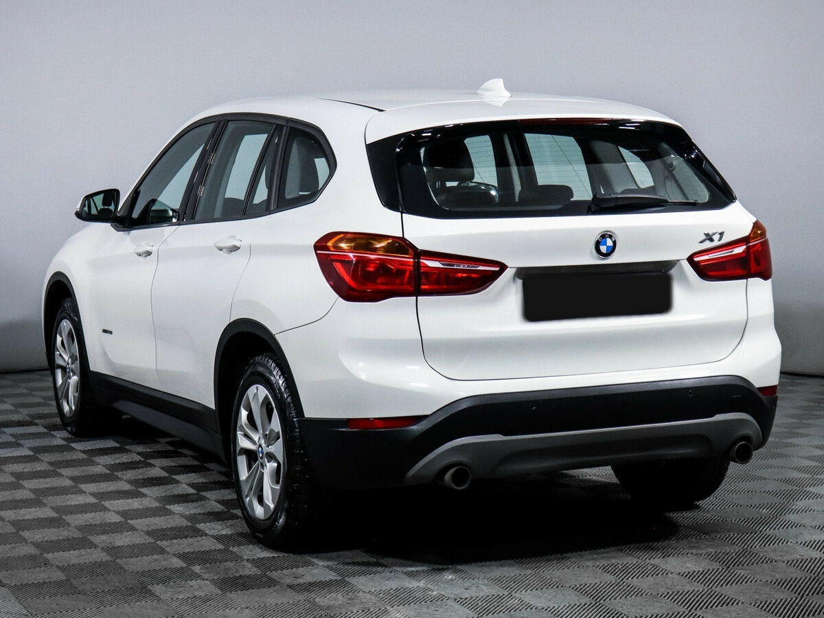 BMW X1 с пробегом — 2016 год. Фото: #6