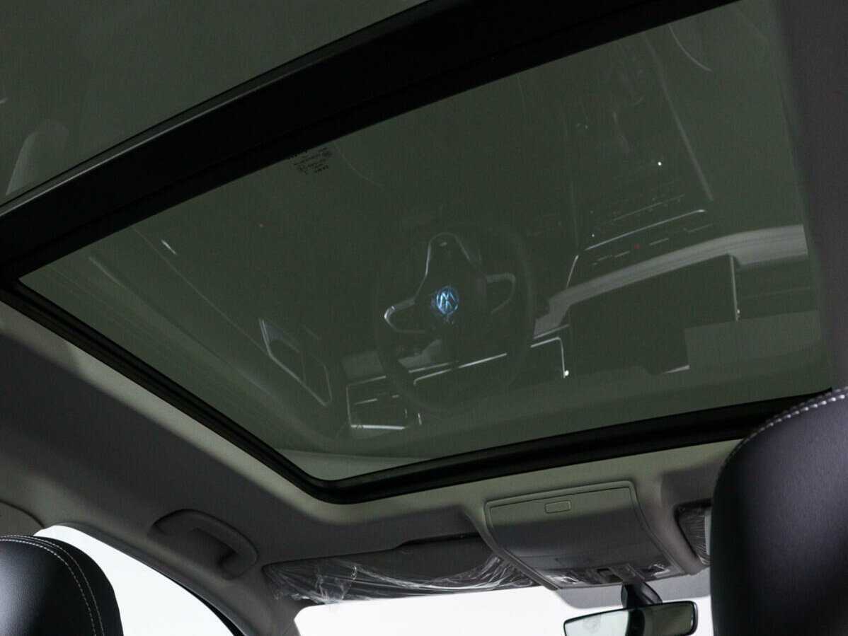 Volkswagen Tiguan с пробегом — 2023 год. Фото: #13
