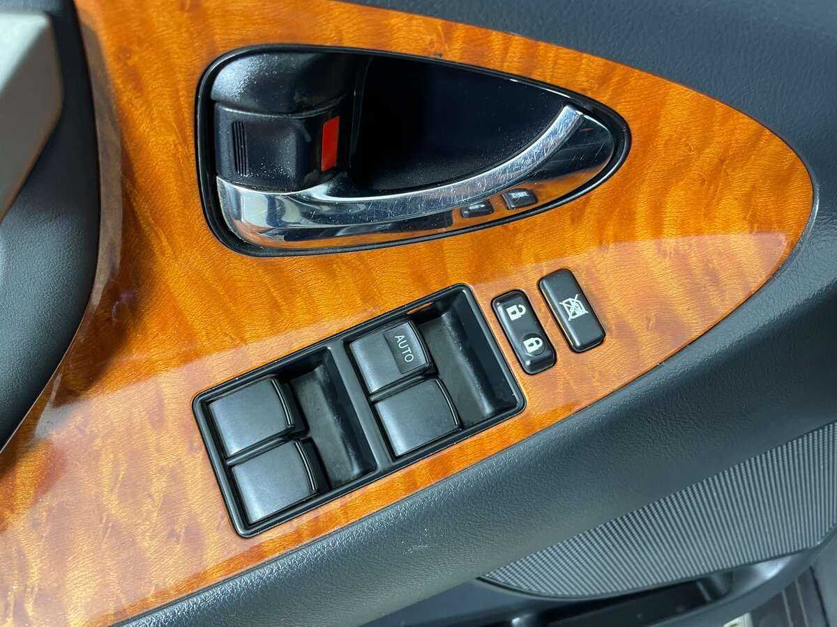 Toyota Camry с пробегом — 2008 год. Фото: #17