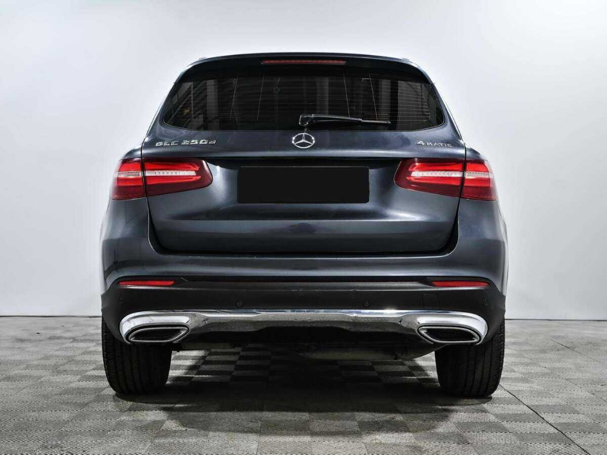 Mercedes-Benz GLC с пробегом — 2016 год. Фото: #4