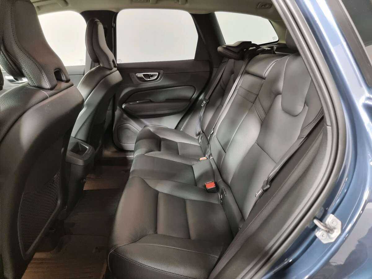 Volvo XC60 с пробегом — 2019 год. Фото: #11