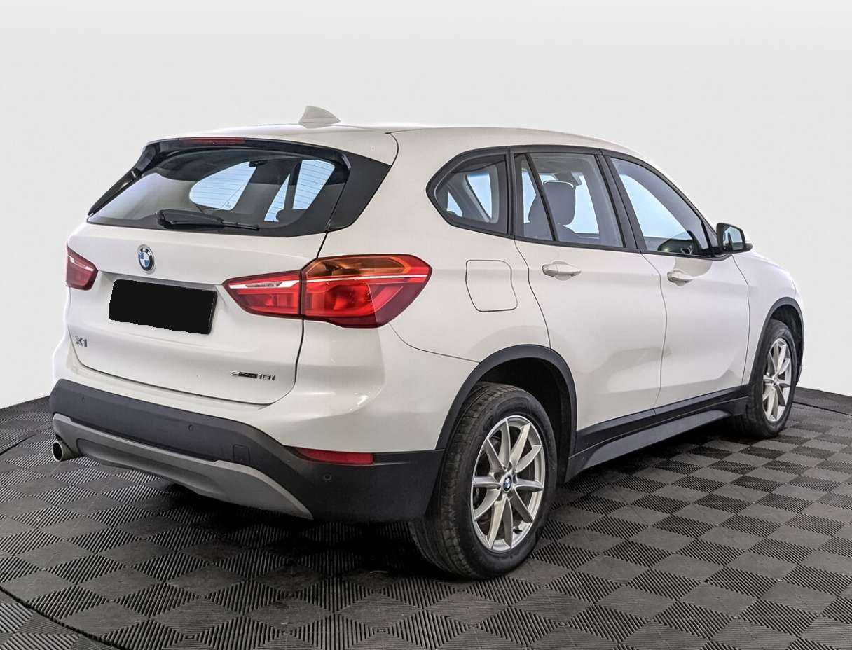 BMW X1 с пробегом — 2019 год. Фото: #4