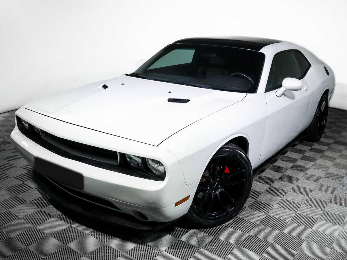 Dodge Challenger с пробегом — 2013 год. Фото: #12