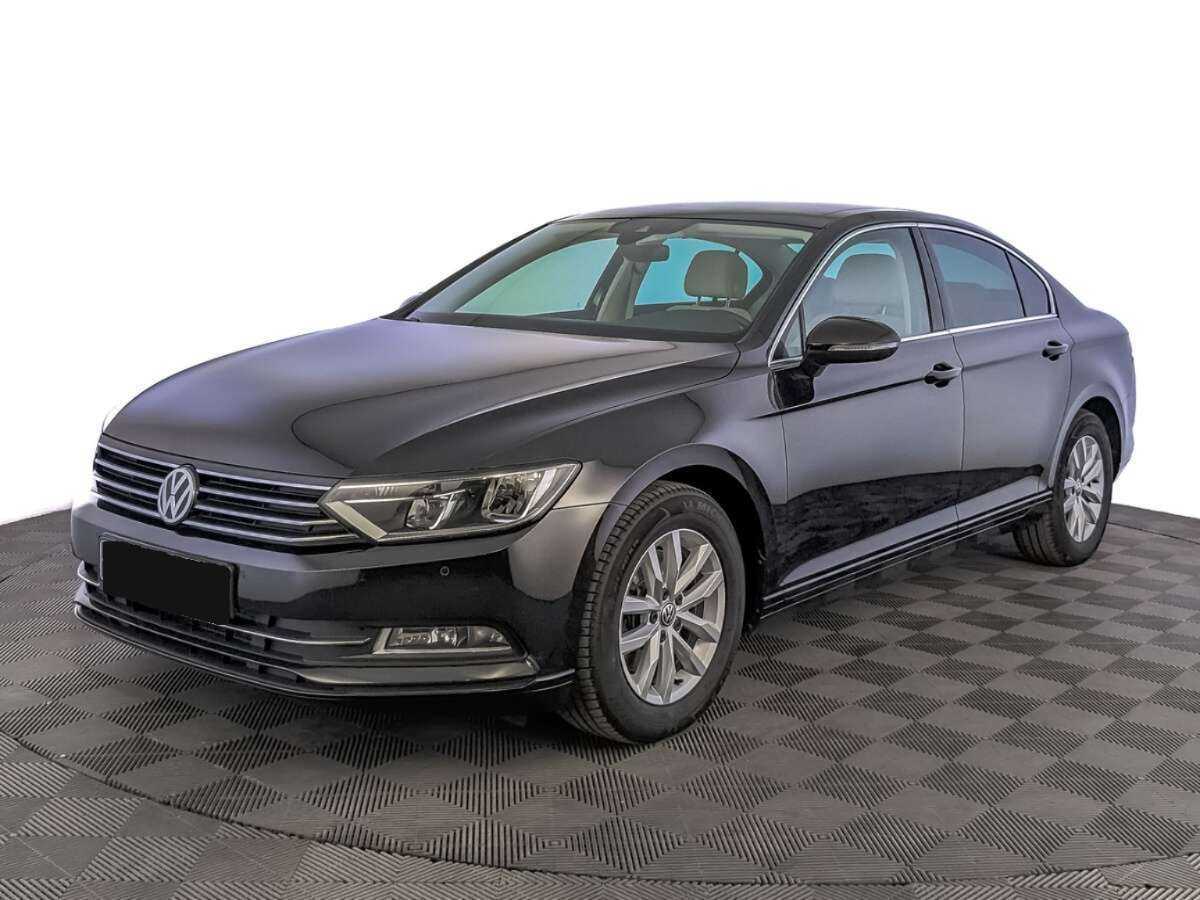 Volkswagen Passat с пробегом — 2018 год. Фото: #0