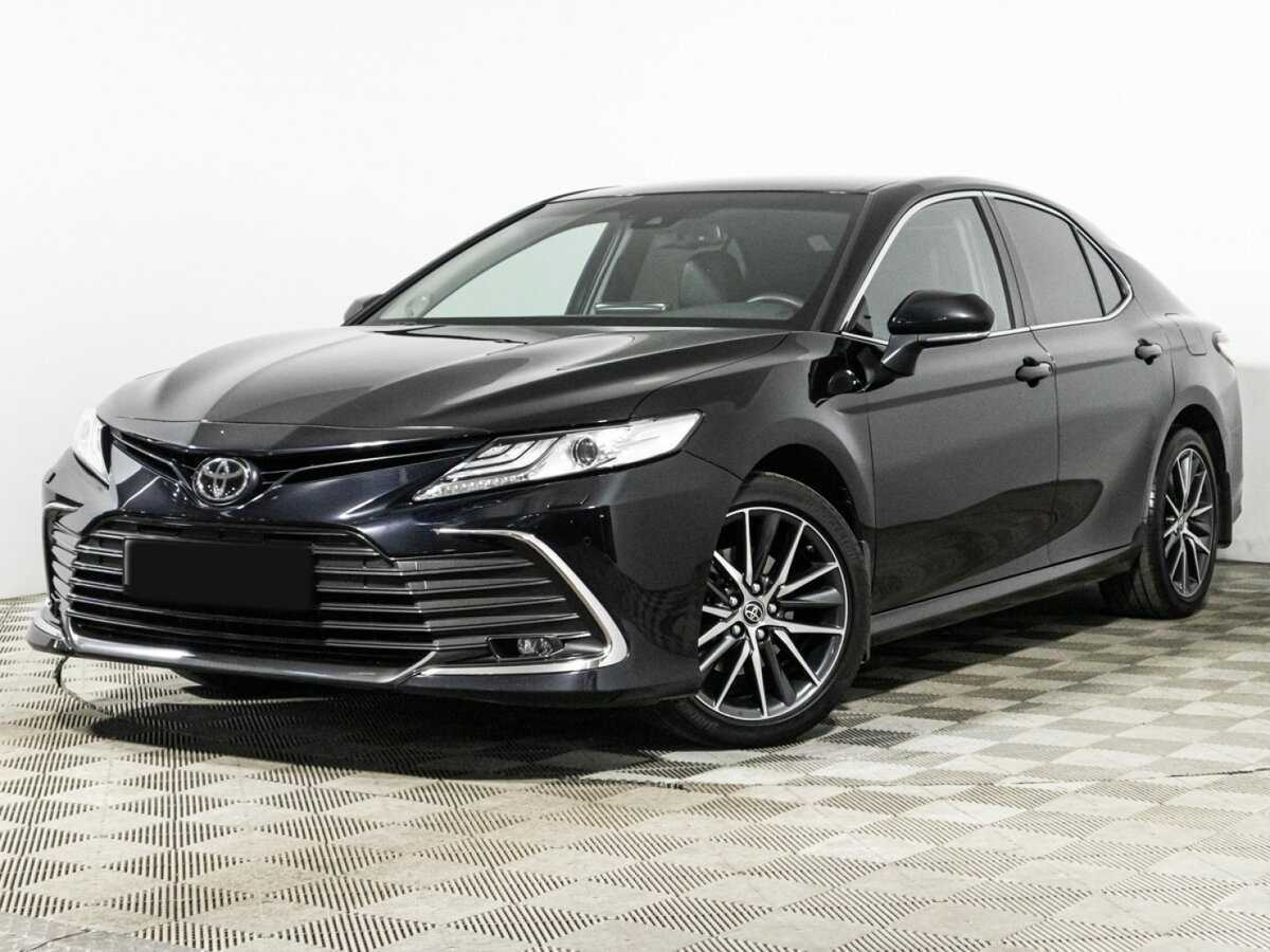Toyota Camry с пробегом — 2021 год. Фото: #0
