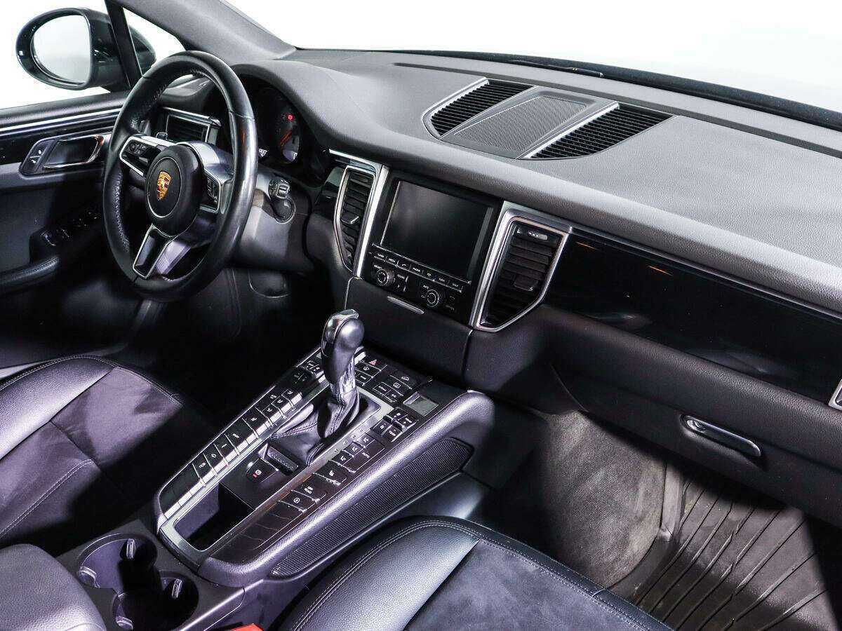 Porsche Macan с пробегом — 2014 год. Фото: #6
