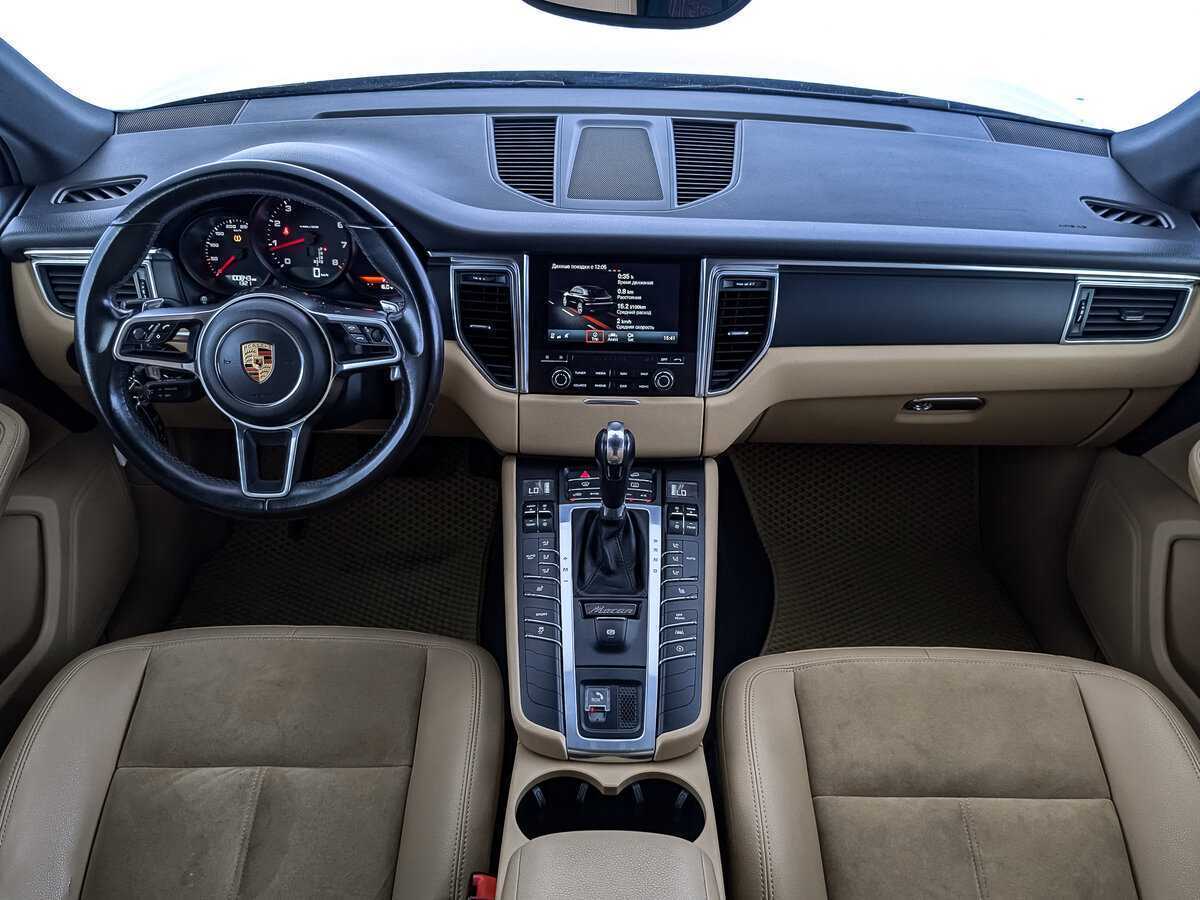 Porsche Macan с пробегом — 2016 год. Фото: #10