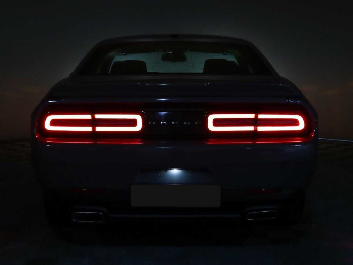 Dodge Challenger с пробегом — 2019 год. Фото: #20