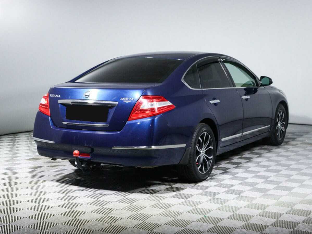 Nissan Teana с пробегом — 2010 год. Фото: #4