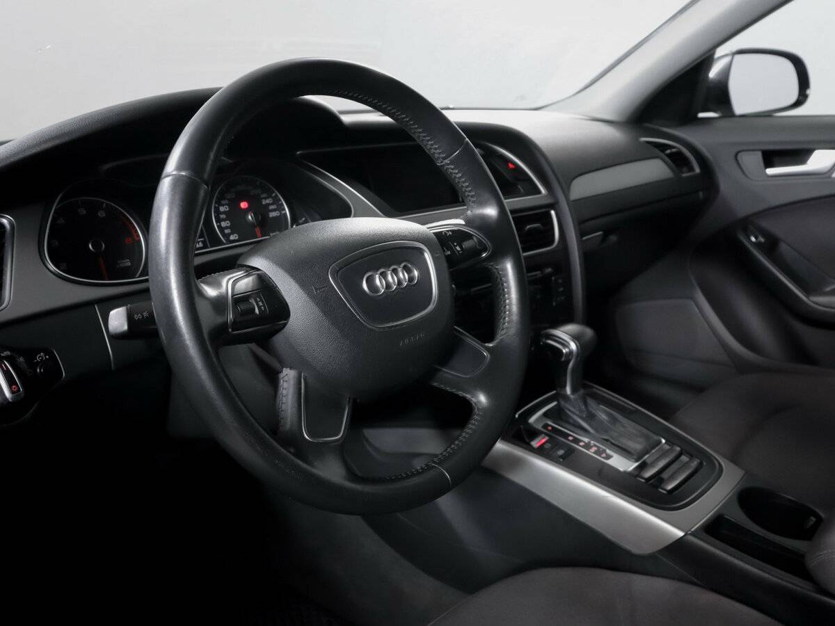 Audi A4 с пробегом — 2014 год. Фото: #11