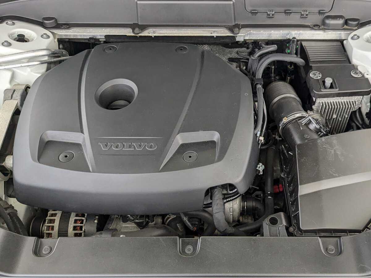 Volvo XC60 с пробегом — 2019 год. Фото: #8