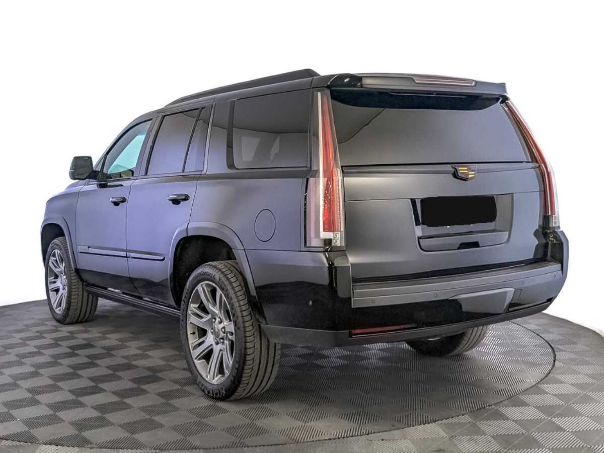Cadillac Escalade с пробегом — 2018 год. Фото: #6