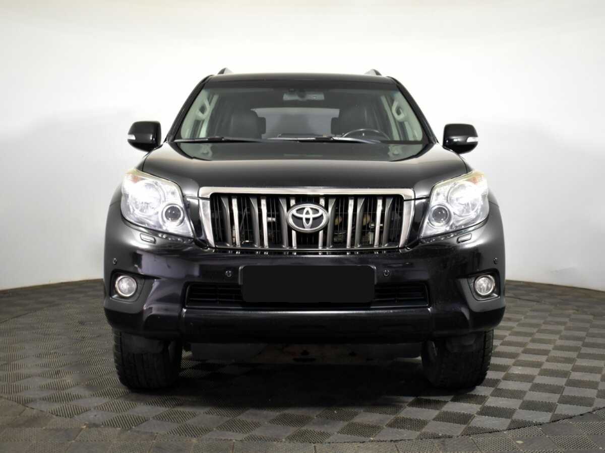 Toyota Land Cruiser Prado с пробегом — 2010 год. Фото: #1