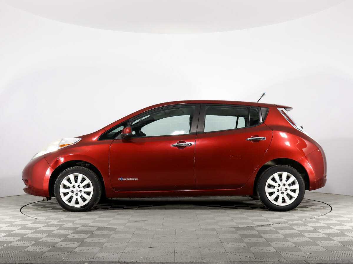 Nissan Leaf с пробегом — 2013 год. Фото: #7