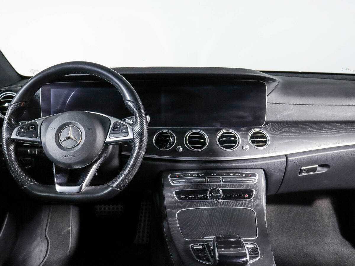 Mercedes-Benz E-Класс с пробегом — 2017 год. Фото: #11