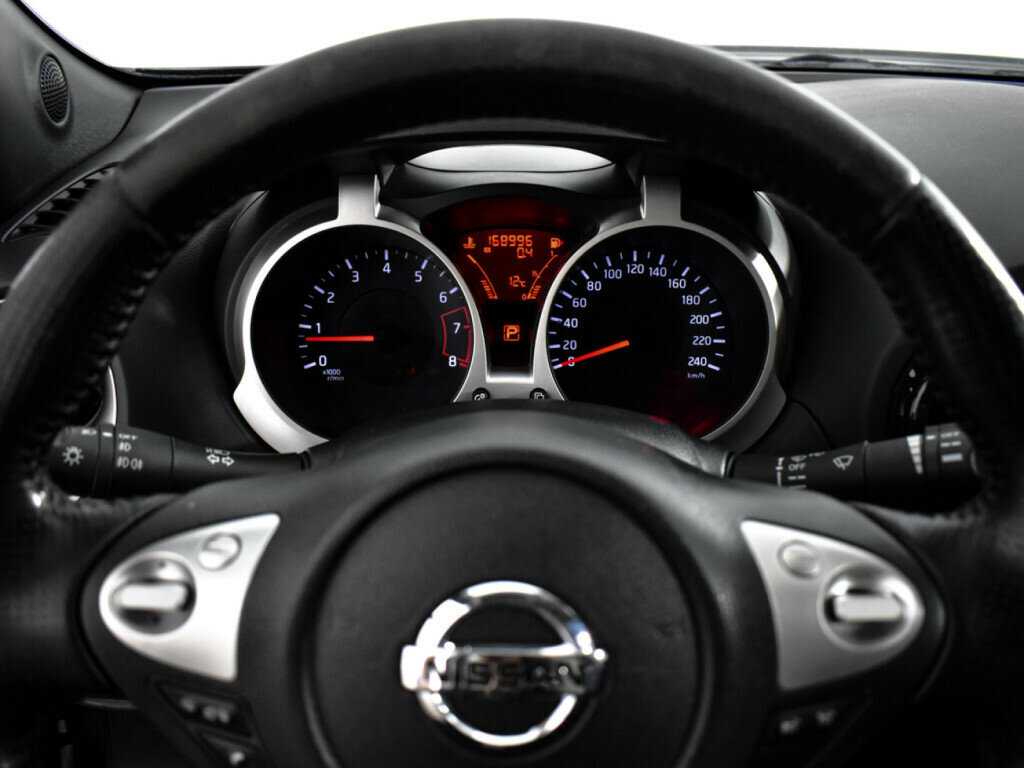 Nissan Juke с пробегом — 2012 год. Фото: #12