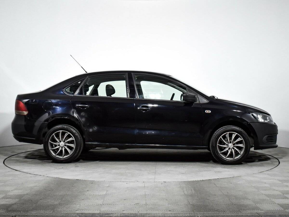 Volkswagen Polo с пробегом — 2010 год. Фото: #3