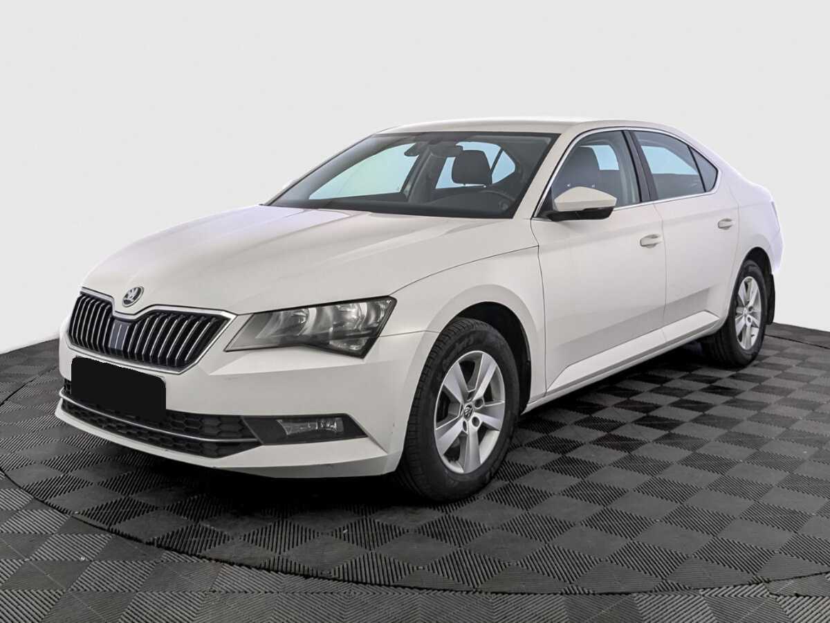 Skoda Superb с пробегом — 2017 год. Посмотреть фото