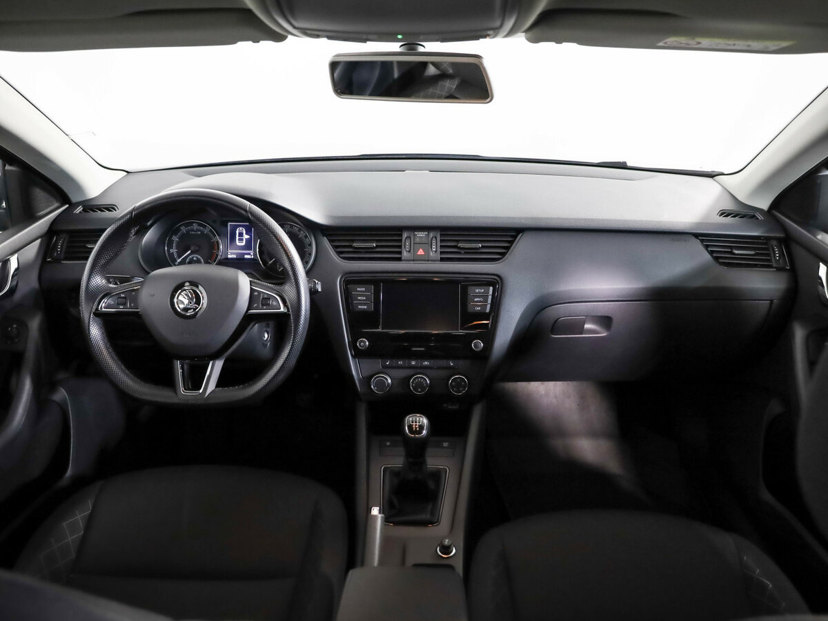 Skoda Octavia с пробегом — 2019 год. Фото: #6