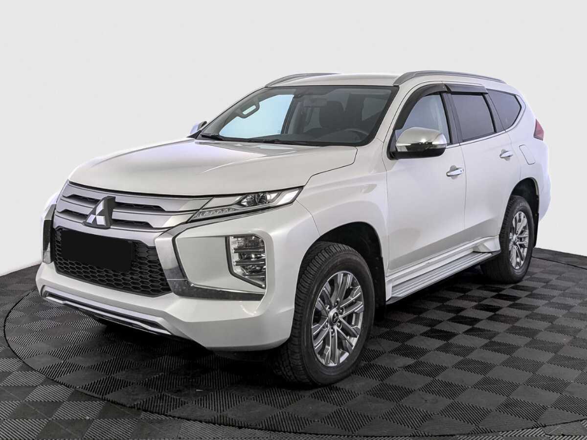 Mitsubishi Pajero Sport с пробегом — 2021 год. Посмотреть фото