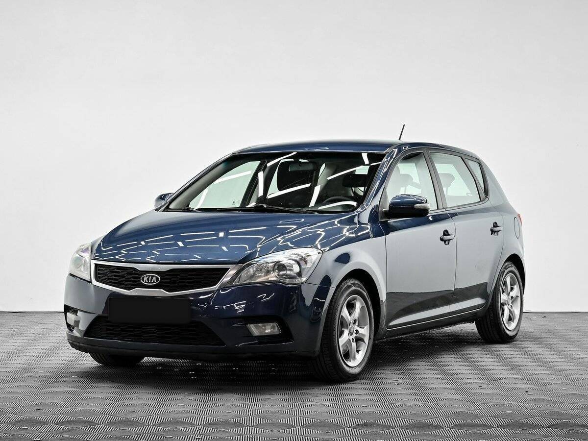 Kia Ceed с пробегом — 2011 год. Фото: #0