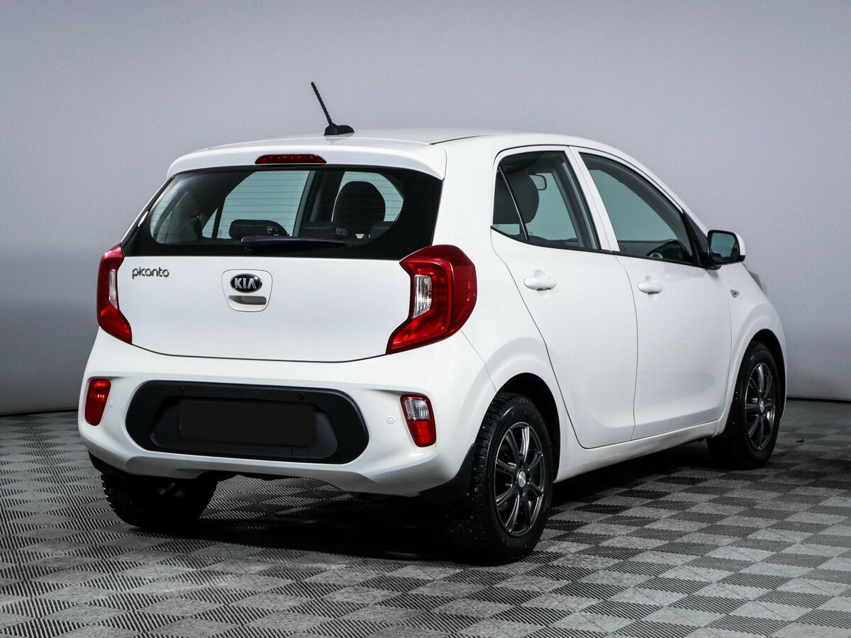 Kia Picanto с пробегом — 2018 год. Фото: #3